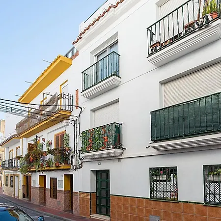 Apartment Center E
