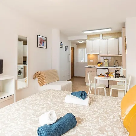 Apartment Center E
