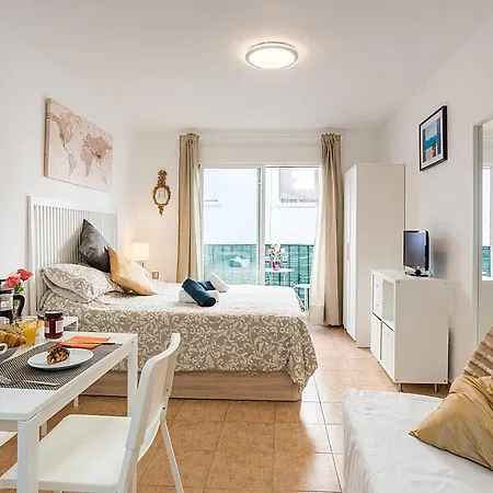 Apartment Center E